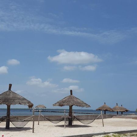 Campement Hakuna Lodge Mar Lodj Екстер'єр фото
